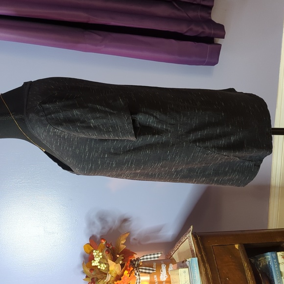 Old Navy Relaxed Tee Sz L - Picture 2 of 4